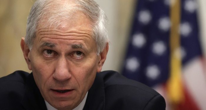 FDIC chief warns there could be ‘high price’ for slashing bank regulations