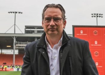 Segantii founder Simon Sadler looks to sell Blackpool FC