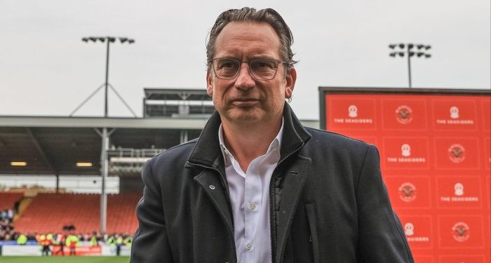 Segantii founder Simon Sadler looks to sell Blackpool FC