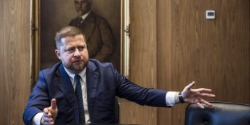 Head of Czech central bank wants it to buy billions of euros in bitcoin