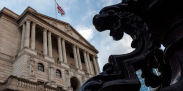 Retail investors flock to gilts in first two weeks of 2025