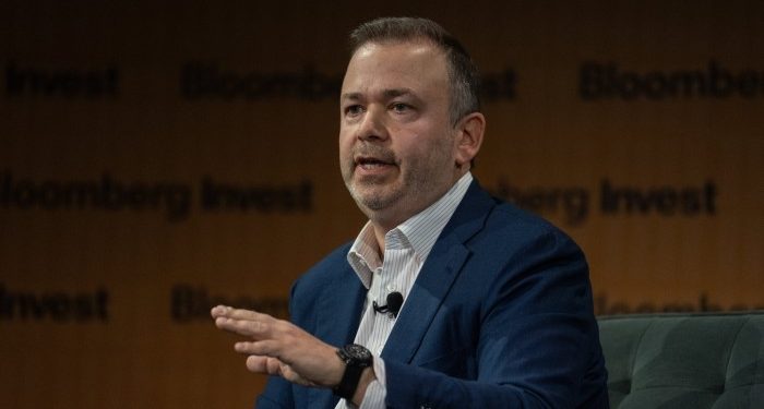 Hedge fund Saba settles with BlackRock funds after activist battle