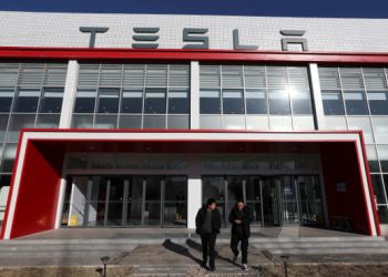 Tesla to Recall Cars in China on Safety Concerns