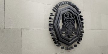 CFTC Tightens Oversight With Monthly Reporting Rule for Brokers