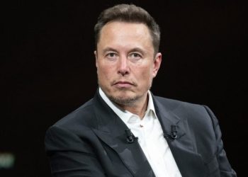 Elon Musk’s DOGE Staffers Resign, Refuse To ‘Dismantle Critical Public Services’ — White House Hits Back Saying Trump Won’t Be Stopped By Protests And Lawsuits – L3Harris Technologies (NYSE:LHX), Boeing (NYSE:BA)