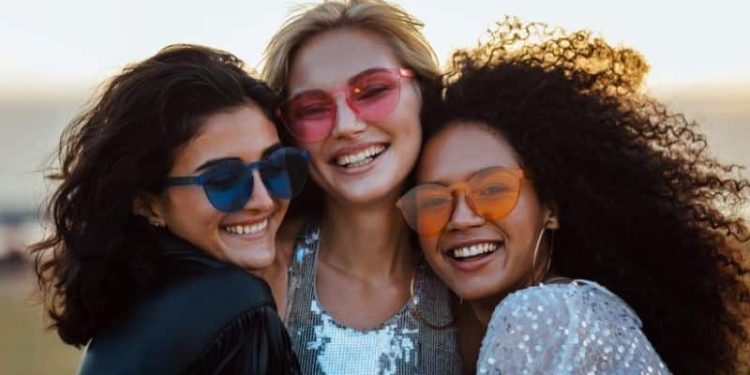 46 Fun Things To Do For Free With Friends