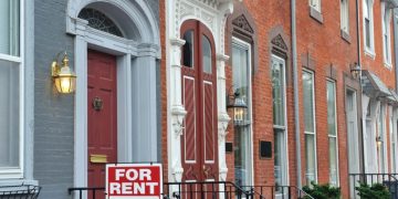 Rent Prices Fall For the Sixth Straight Month—But Here’s Where the Opportunities Are Right Now