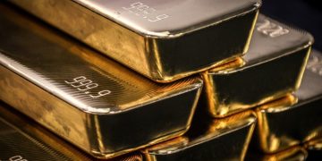 US gold rush drives up borrowing costs for precious metal in London