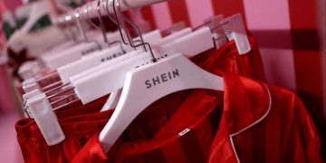 Shein profits slump in fresh challenge to long-planned London IPO