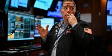 JPMorgan to convert $7bn in mutual funds to ETFs