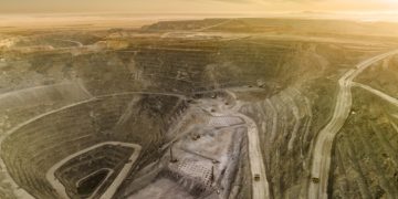 Rio Tinto urges shareholders to reject proposal to drop London listing