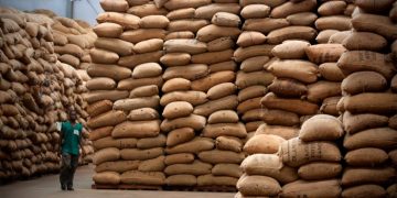 Saudi Arabian group buys controlling stake in Singapore commodities trader