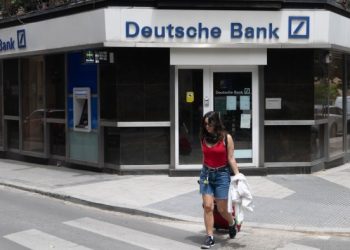 Deutsche Bank fined €10mn by Spanish regulator over forex mis-selling