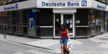 Deutsche Bank fined €10mn by Spanish regulator over forex mis-selling