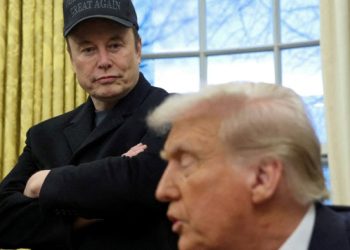 Doge could make funds vulnerable to front-running, Democrats warn