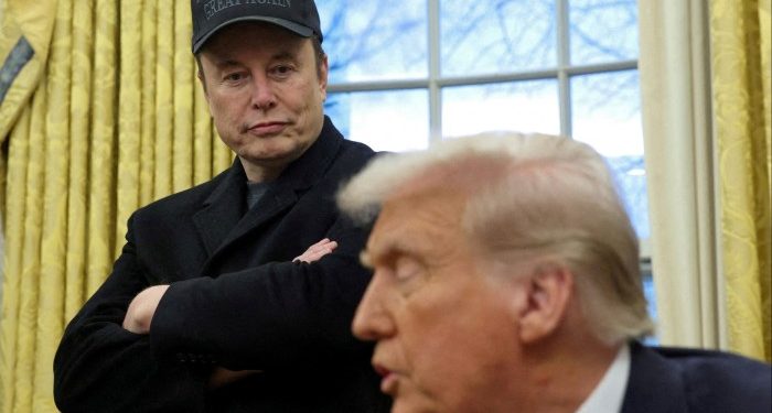 Doge could make funds vulnerable to front-running, Democrats warn