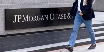 JPMorgan Chase sets aside $50bn for direct lending in private credit push
