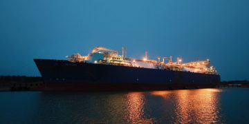 TotalEnergies urges Europe to seek LNG deal with Trump