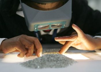 Anglo American expects to write down value of De Beers again