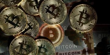 Rout wipes $800bn from crypto market as bitcoin slump deepens