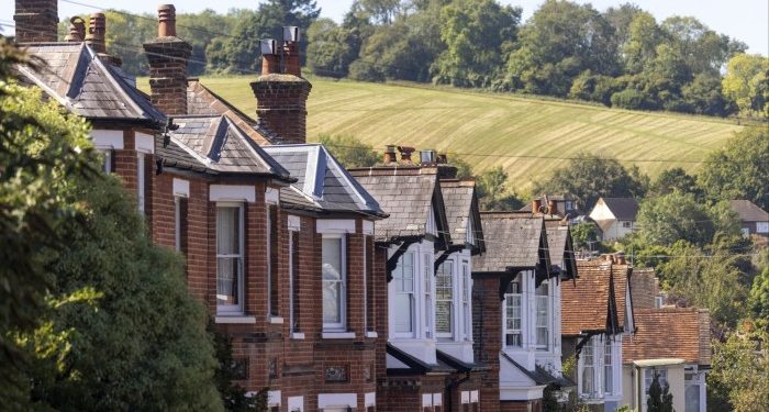 UK housing market debt falls as older generations pay off mortgages
