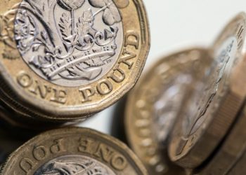Sterling outshines rivals on stronger economic data