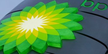 BP goes back to petroleum