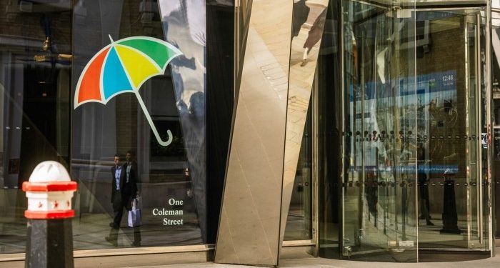 L&G to sell US business in move to slim down and hand cash to shareholders