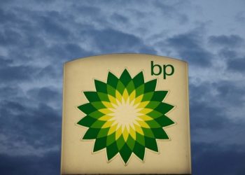 BP shares jump after activist hedge fund Elliott takes stake
