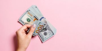 23 Best Jobs for 18 Year Olds To Make Money