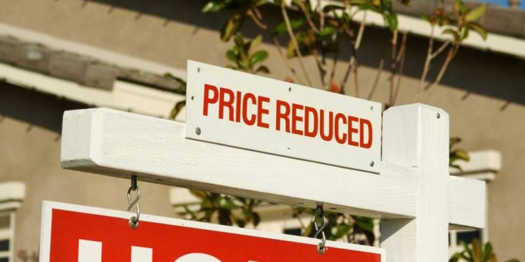 33.2% of Listed Homes Have Cut Prices, The Highest Mark For February in Over a Decade