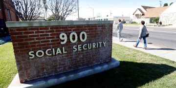 Social Security turns to in-person office visits to curb identity fraud