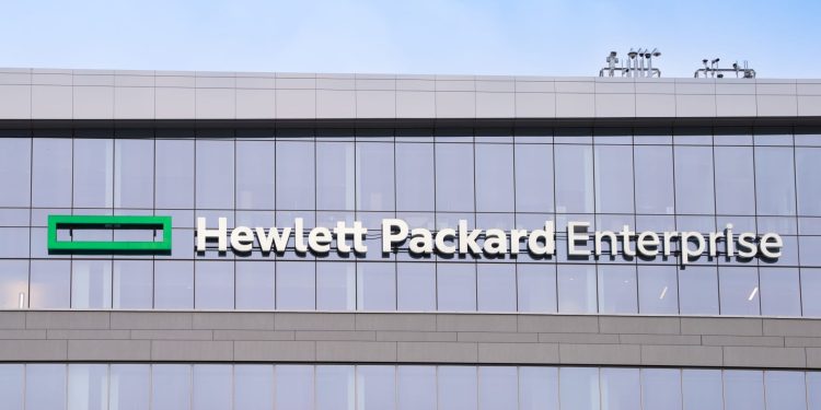 Stocks making the biggest moves after hours: GAP, AVGO, HPE, IOT