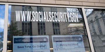 Social Security delays date for new ID policies following complaints