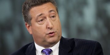 Investors will be ‘miles ahead’ if they avoid these 3 things: expert