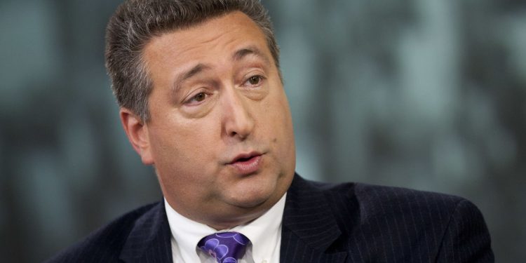 Investors will be ‘miles ahead’ if they avoid these 3 things: expert