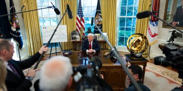 Trump Floats Chinese Tariff Cuts in Exchange for TikTok Deal