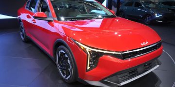 Kia is crushing it in America, and sidestepping tariffs — for now