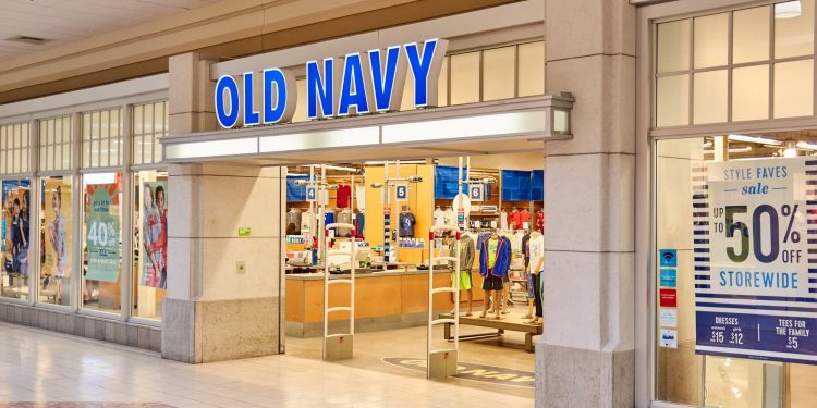 8 Ways To Get a Free Old Navy Gift Card