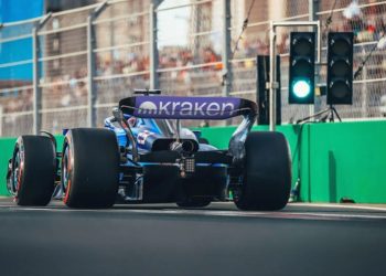 Prop Trading and “Fake” Reviews, TipRanks Launches AI Stock Analyst