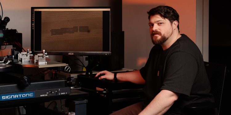 Hot New Thermodynamic Chips Could Trump Classical Computers