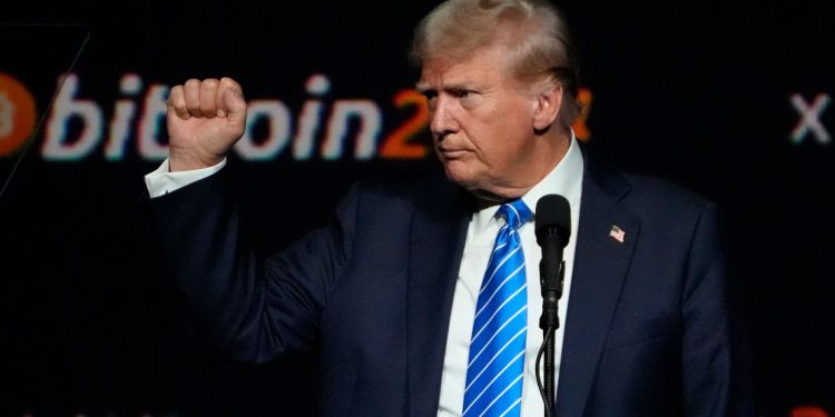 Bitcoin Dips After Trump’s Strategic Reserve Order: Why?