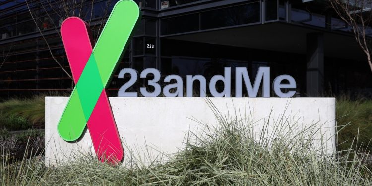 23andMe files for bankruptcy as CEO steps down