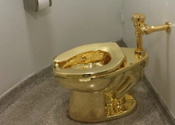 How the gold bullion boom sent a US recession alarm blaring