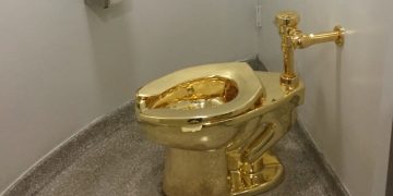 How the gold bullion boom sent a US recession alarm blaring