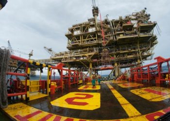 Axe oil and gas windfall tax before 2030, urges task force