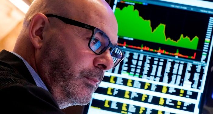 US stocks rebound as government shutdown fears recede