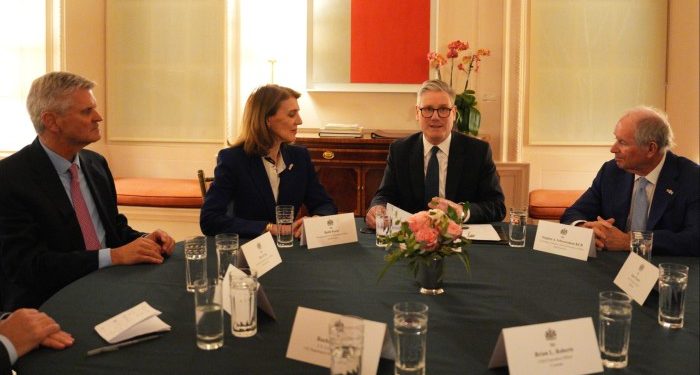 Blackstone chief Stephen Schwarzman’s income eclipsed $1bn last year