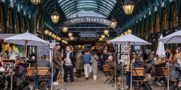 Norway’s oil fund strikes £570mn deal to buy quarter of Covent Garden