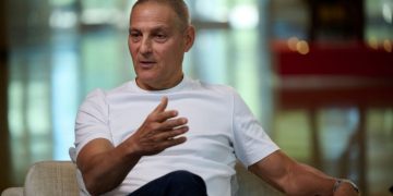 Ari Emanuel cedes role as Endeavor chief after Silver Lake completes takeover